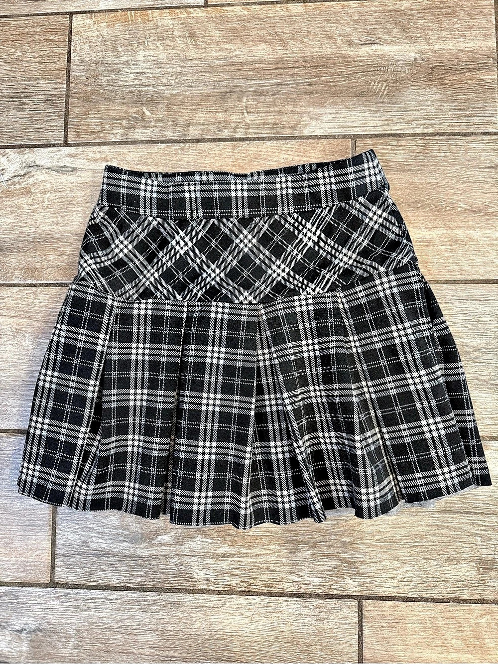Jolt Black White Plaid Pleated Mini Skirt Size Small